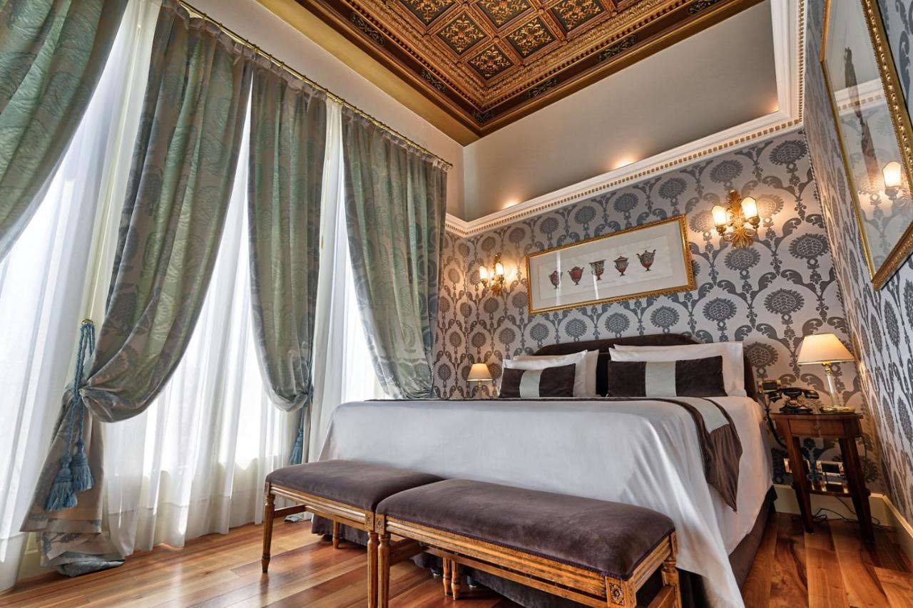 Londra Palace Venezia Esterno foto